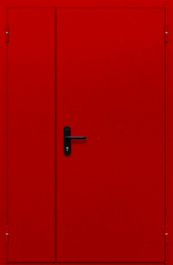 Фото двери «Полуторная глухая (красная)» в Перми