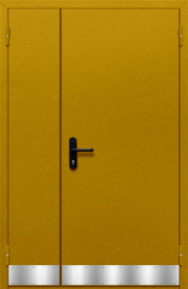 Фото двери «Полуторная с отбойником №27» в Перми